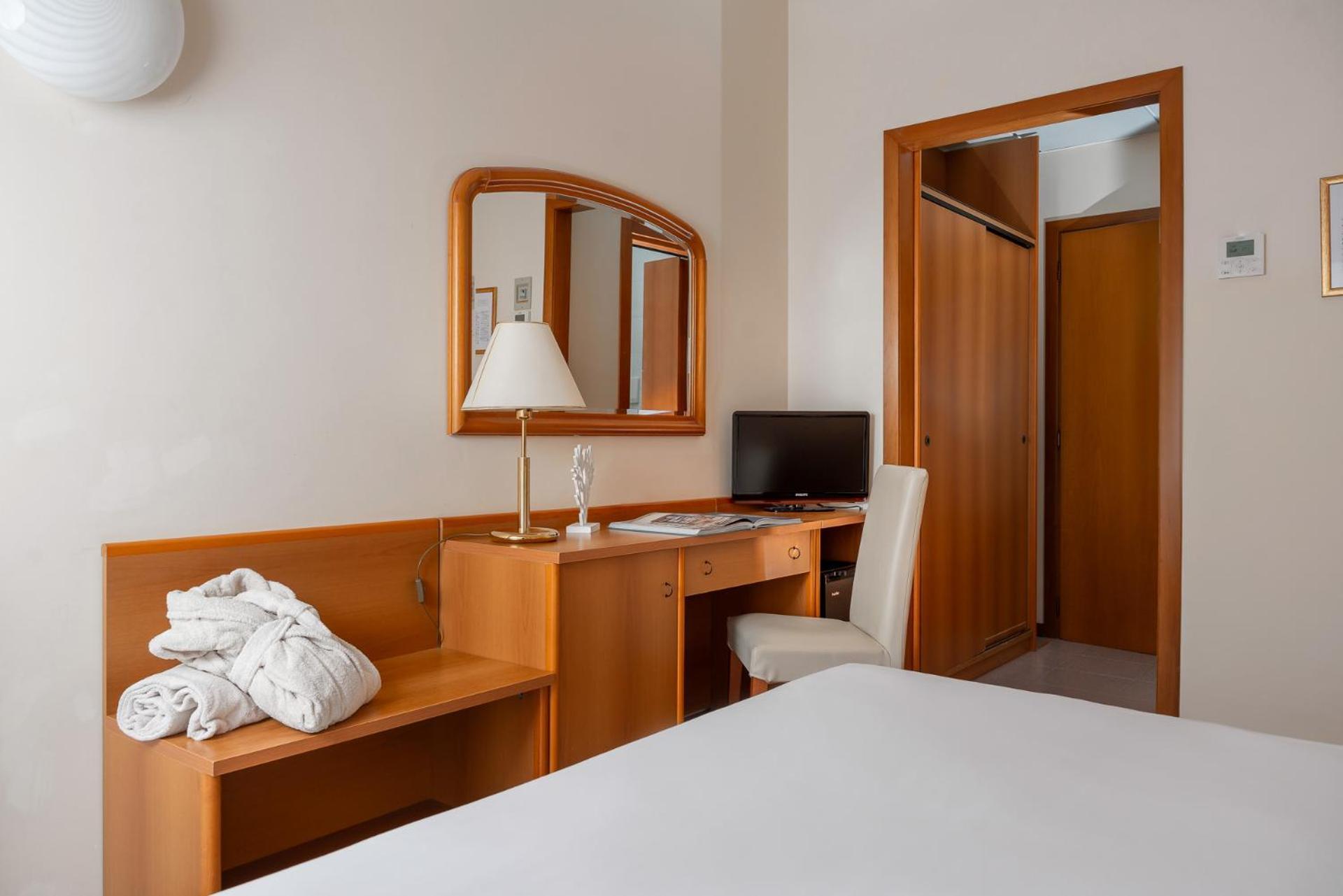 Corallo Wellness Hotel Діано-Марина Екстер'єр фото