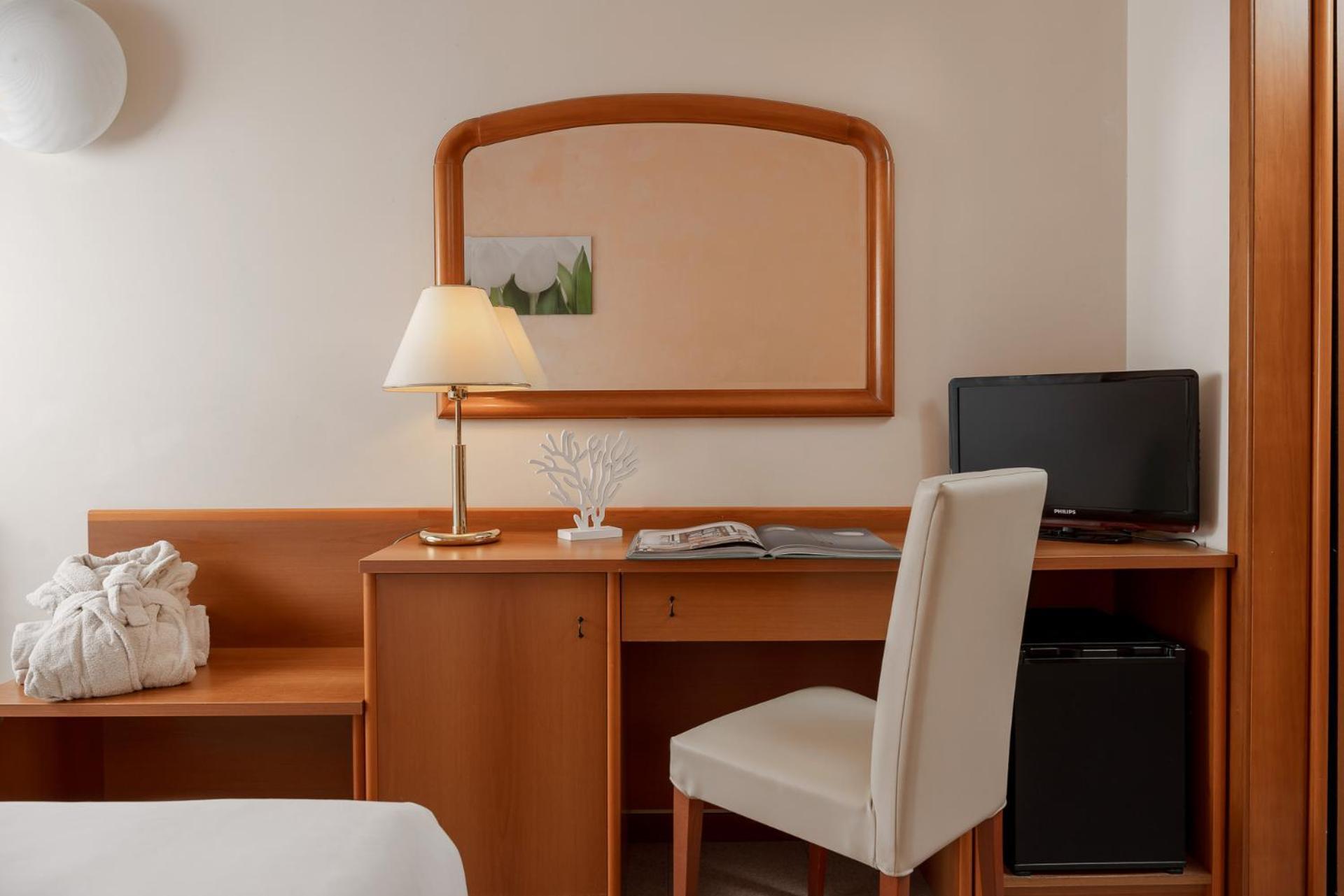Corallo Wellness Hotel Діано-Марина Екстер'єр фото