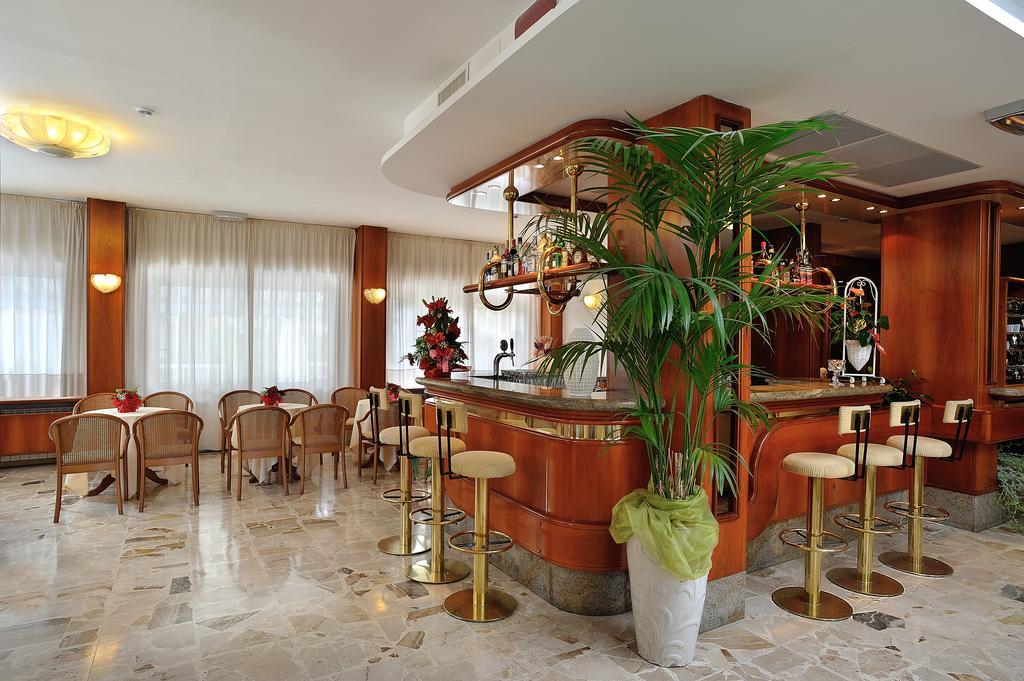 Corallo Wellness Hotel Діано-Марина Екстер'єр фото